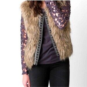 Miss Me Faux Fur Vest Beaded Trim Size Medium Boho Western Embellished